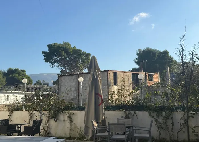 Blue Pines Vlorë