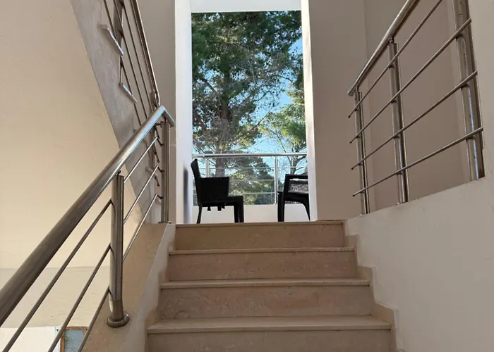 Hotel Blue Pines Vlorë