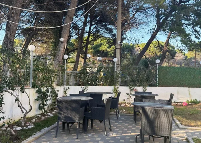 Blue Pines Hotel 3*